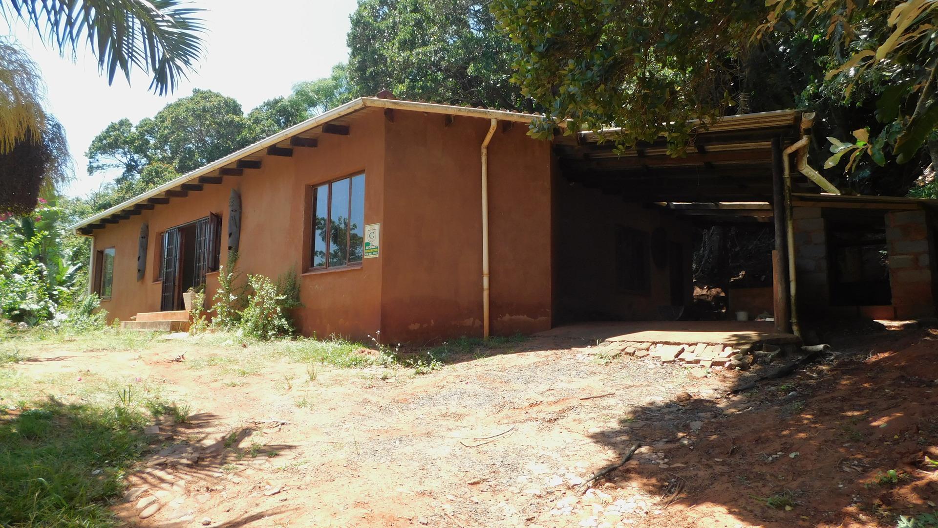 Front View of property in Port Edward