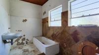 Main Bathroom - 5 square meters of property in Sasolburg