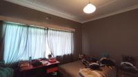 Bed Room 1 - 16 square meters of property in Gezina