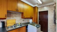 Kitchen - 15 square meters of property in Greenstone Hill