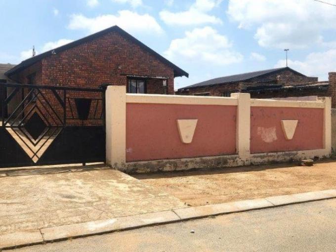 3 Bedroom House for Sale For Sale in Ratanda-JHB - MR616786