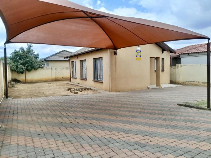 3 Bedroom Freehold Residence for Sale For Sale in Elandspoort - MR616993