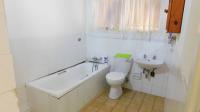 Bathroom 1 - 7 square meters of property in Sherwood