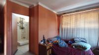 Bed Room 4 - 19 square meters of property in Bosmont