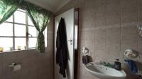 Bathroom 1 - 12 square meters of property in Bosmont