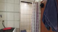 Bathroom 2 - 8 square meters of property in Bosmont