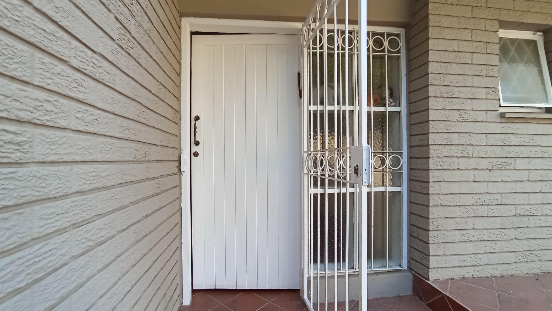 Front View of property in Savoy Estate 