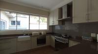 Kitchen - 29 square meters of property in Savoy Estate 