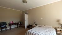 Main Bedroom - 33 square meters of property in Savoy Estate 