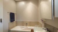 Main Bathroom - 7 square meters of property in Savoy Estate 