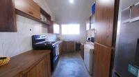 Kitchen - 11 square meters of property in Newlands East