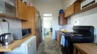 Kitchen - 11 square meters of property in Newlands East