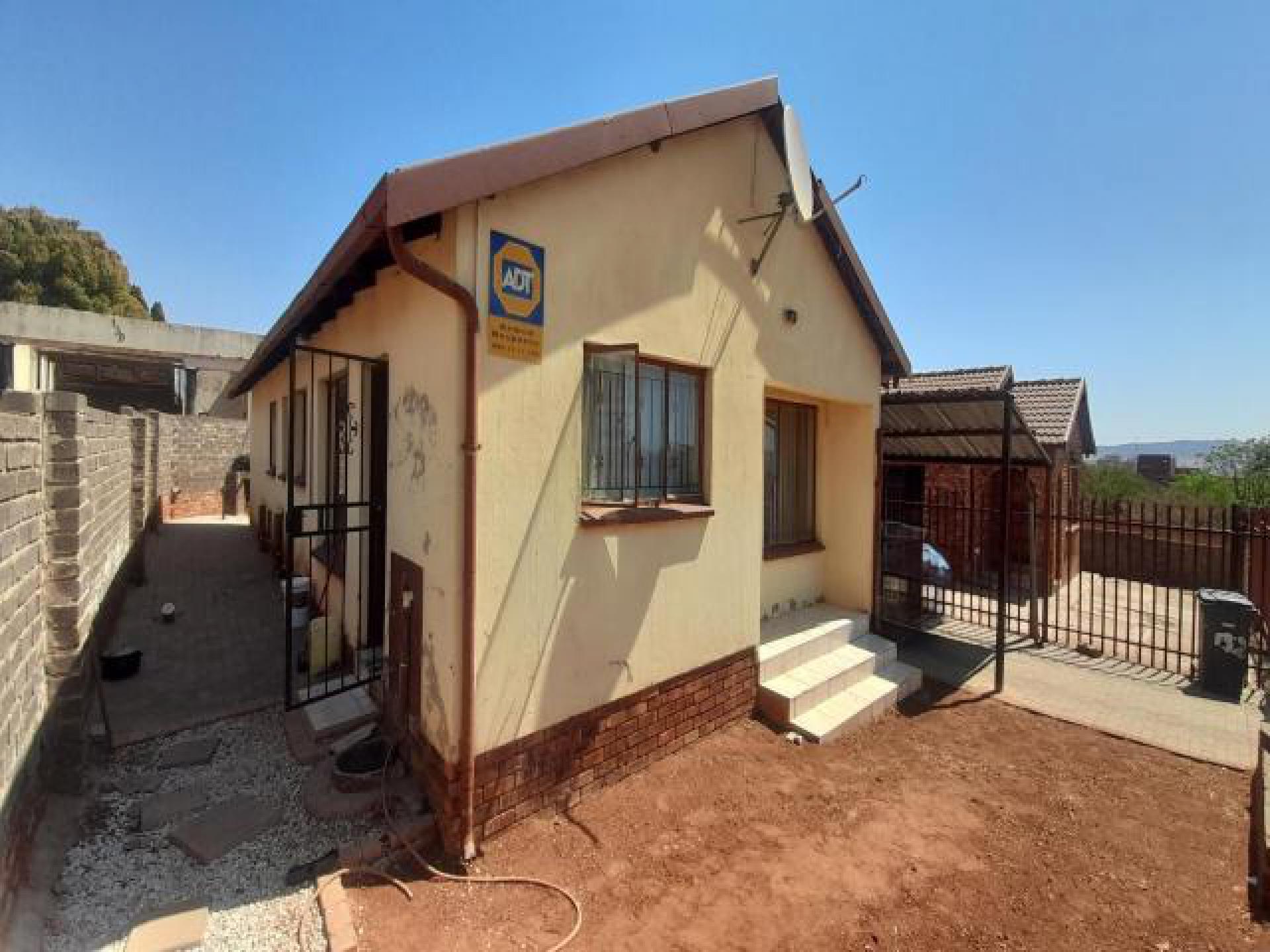 Front View of property in Atteridgeville