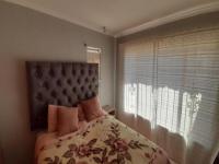 Bed Room 1 of property in Atteridgeville