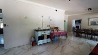 Kitchen - 33 square meters of property in Kenridge 