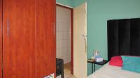 Bed Room 1 - 10 square meters of property in Doornkop