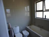 Main Bathroom - 8 square meters of property in St Micheals on Sea