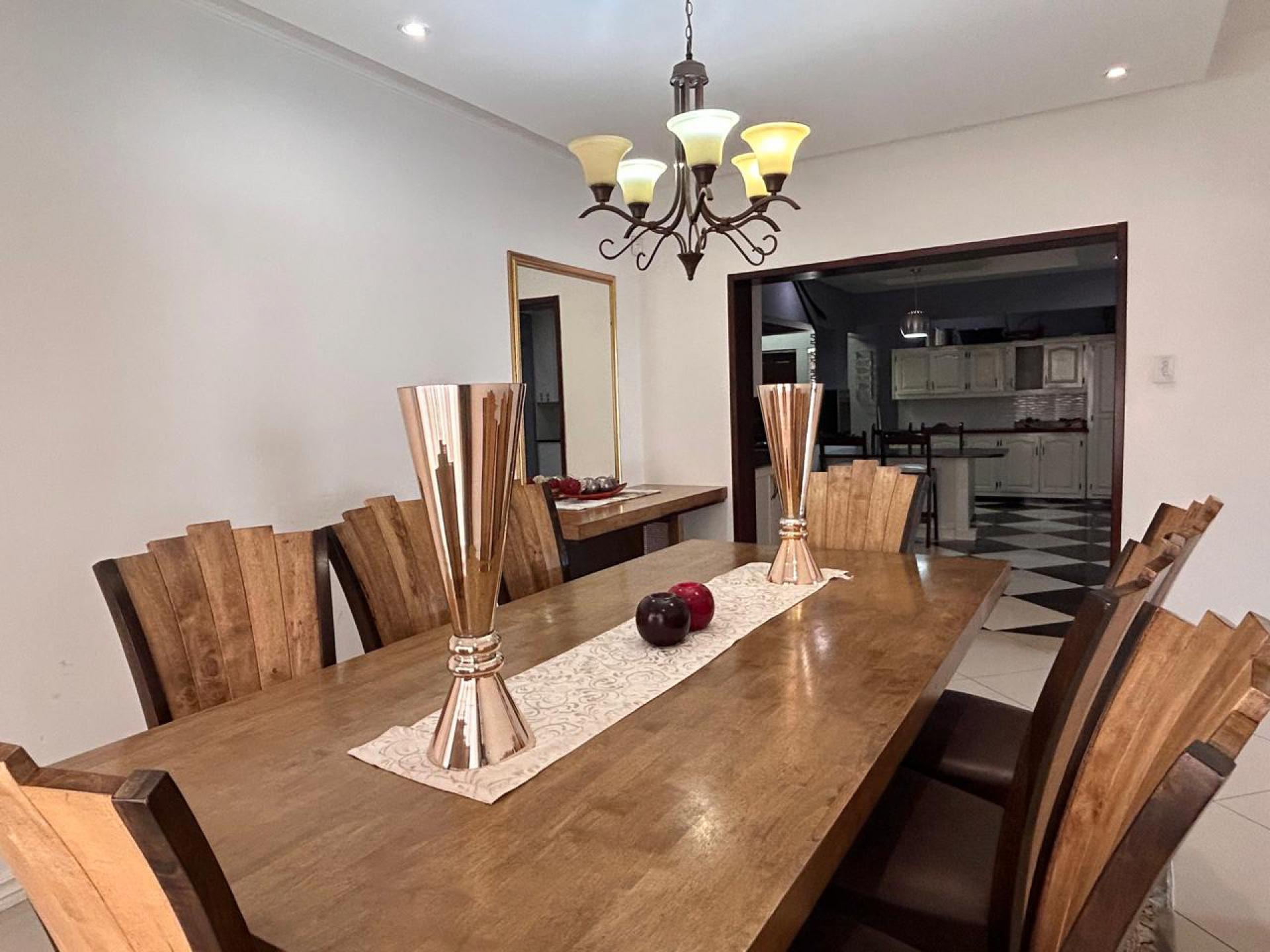 Dining Room of property in Parys