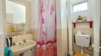 Bathroom 1 - 4 square meters of property in Boughton