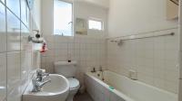 Bathroom 2 - 5 square meters of property in Boughton