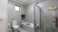 Main Bathroom - 7 square meters of property in Erand Gardens