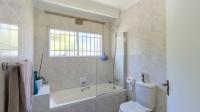 Bathroom 1 - 6 square meters of property in Chiltern Hills