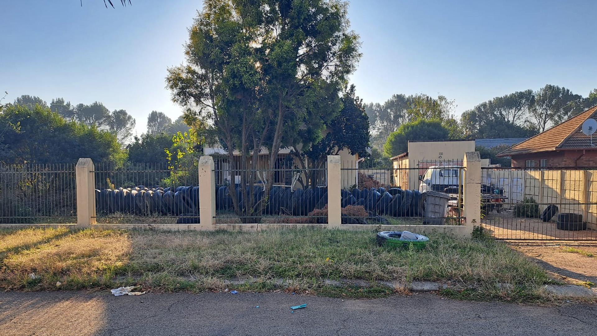 Front View of property in Stilfontein