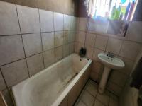 Bathroom 1 of property in Stilfontein