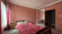 Bed Room 1 - 11 square meters of property in Strydompark