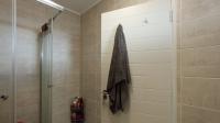 Bathroom 1 - 5 square meters of property in Linbro Park A.H.