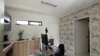 Kitchen - 11 square meters of property in Linbro Park A.H.