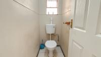 Bathroom 1 - 6 square meters of property in Bulwer (Dbn)