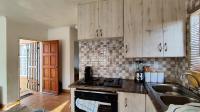 Kitchen - 8 square meters of property in Salfin