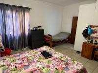 Main Bedroom of property in Grabouw