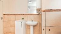 Bathroom 1 - 8 square meters of property in Sunninghill