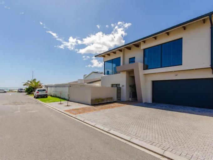 4 Bedroom House for Sale For Sale in Melkbosstrand - MR619428