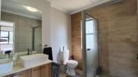 Main Bathroom - 7 square meters of property in Longlake 