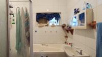 Bathroom 1 - 5 square meters of property in Montclair (Dbn)