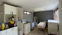 Flatlet - 30 square meters of property in Montclair (Dbn)