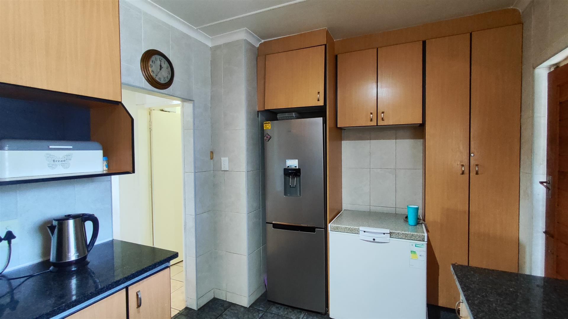 Kitchen - 12 square meters of property in Klopperpark