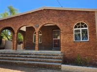  of property in Oudtshoorn