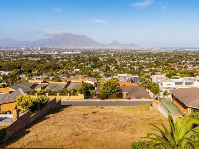 Land for Sale For Sale in Plattekloof - MR620847