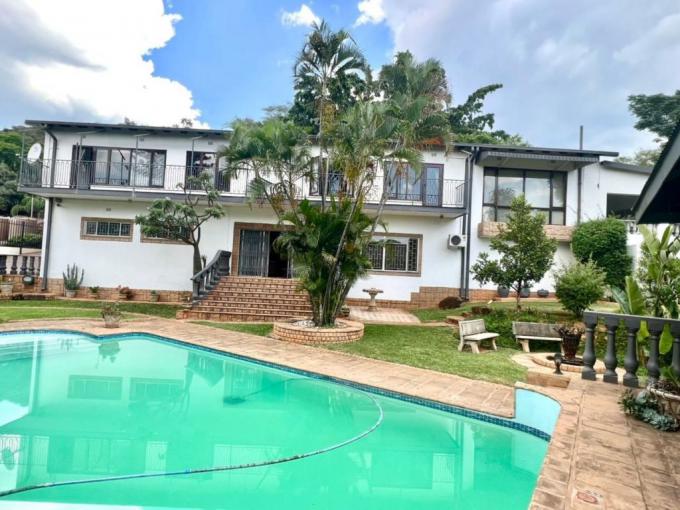 6 Bedroom House for Sale For Sale in Protea Park (North West) - MR621384