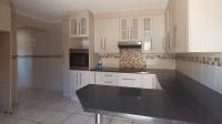 Kitchen - 15 square meters of property in Soshanguve