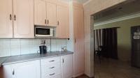 Kitchen - 11 square meters of property in Elandspoort