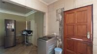 Kitchen - 11 square meters of property in Elandspoort