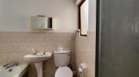 Bathroom 1 - 6 square meters of property in Winchester Hills