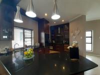 Kitchen of property in Sunridge Park