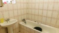 Bathroom 2 - 6 square meters of property in Bellair - DBN