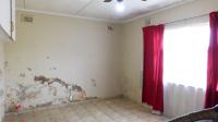 Main Bedroom - 19 square meters of property in Bellair - DBN